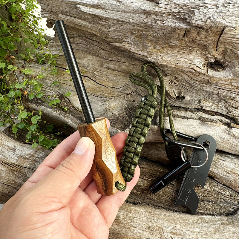 New Outdoor Flint Fire Starter - огляд і ціна Fire Starting Kit